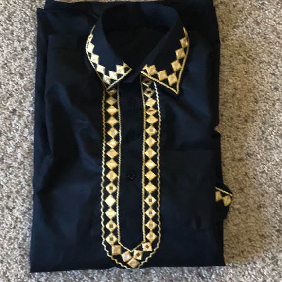 Kurti - Picture 2 of 2